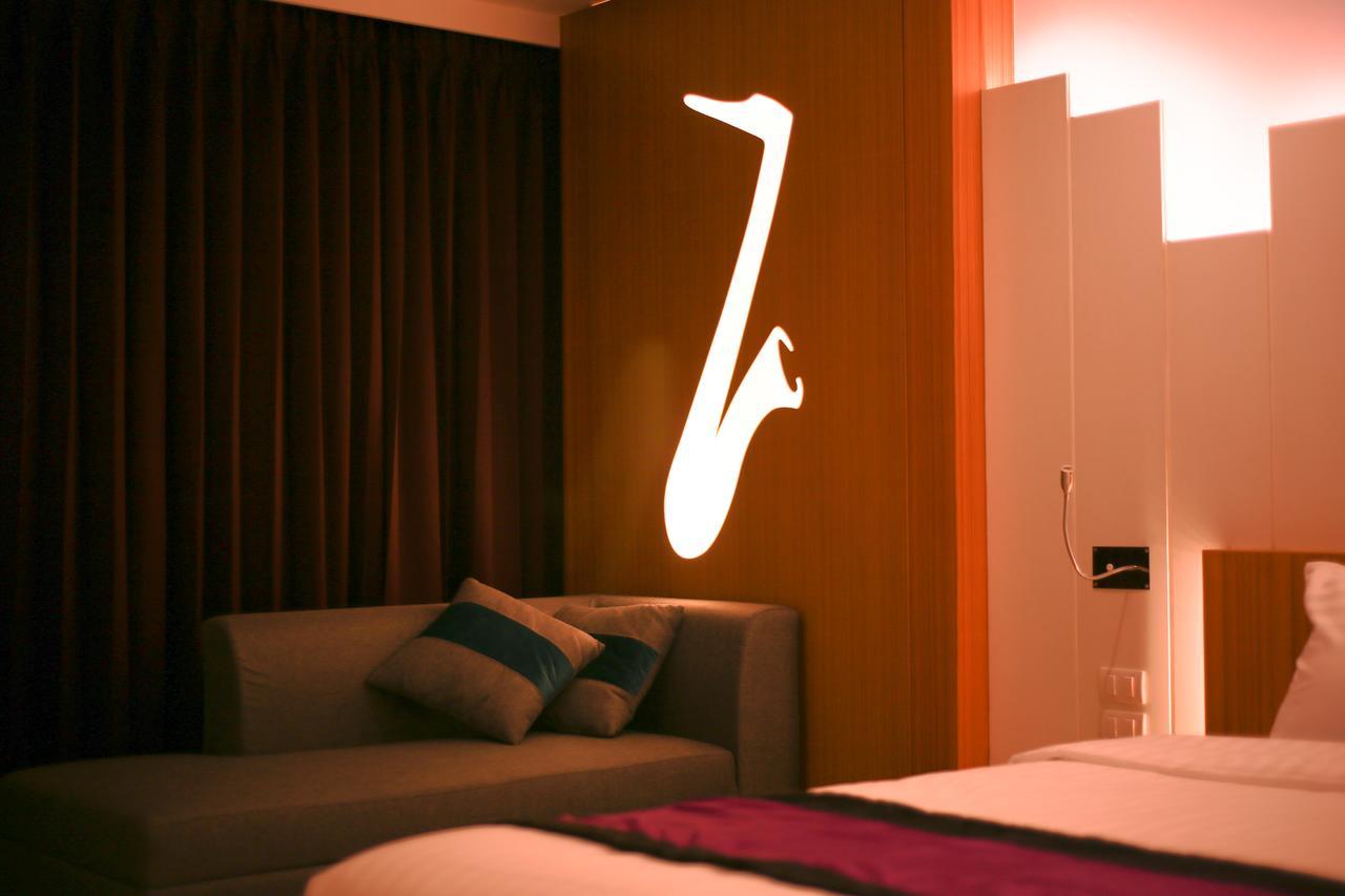 The Whisper Hotel Pattaya Exterior foto